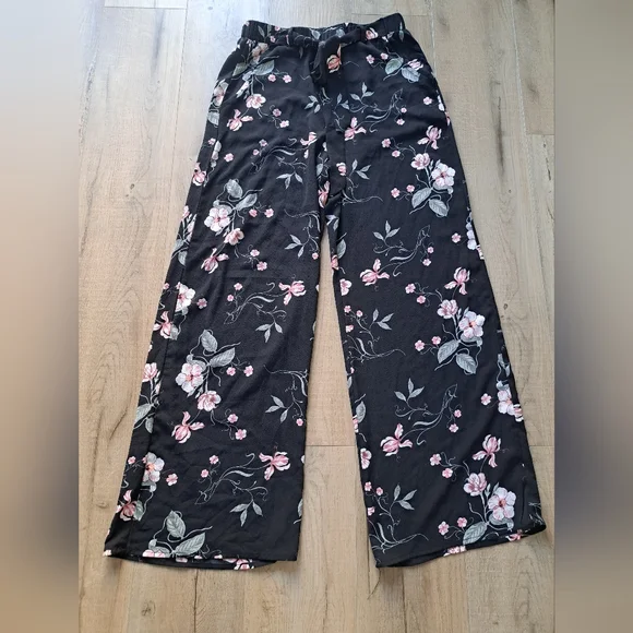 Wide Leg Matching Set - Picture 3 of 5